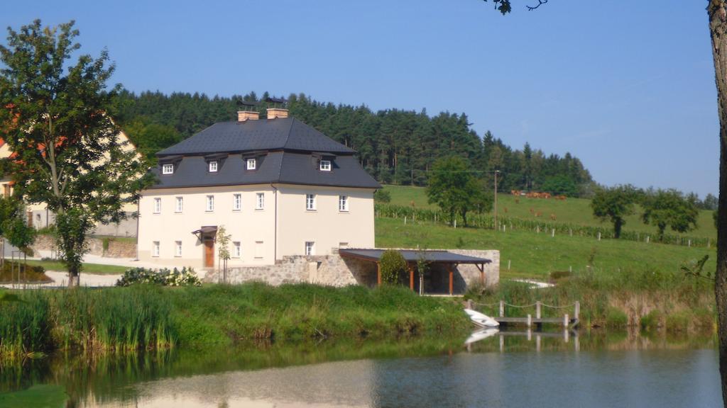 Statek Sedlecko Villa Buitenkant foto